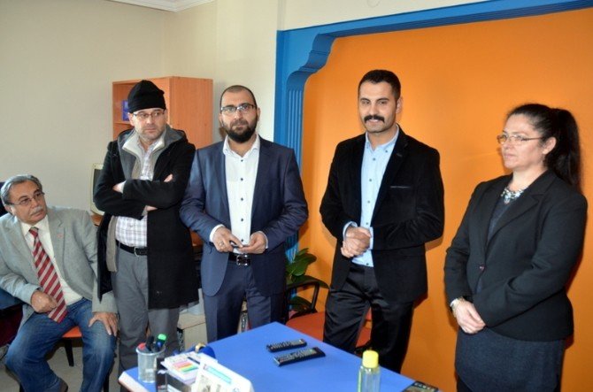 AK Parti Dikili İlçe Başkanı Karadağ ilk toplantısını yaptı
