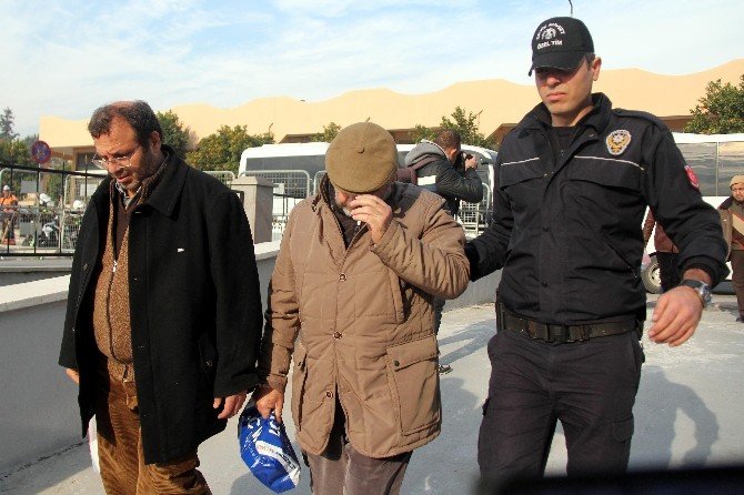 FETÖ’den gözaltına alınan 17 iş adamı adliyeye sevk edildi