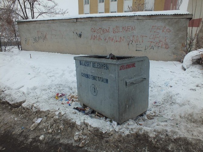 Malazgirt Belediyesinden çöp seferberliği