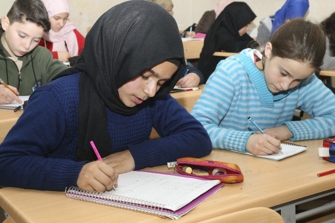 Sultanbeyli Gençlik Eğitim Merkezi öğrencisinden TEOG’da büyük başarı