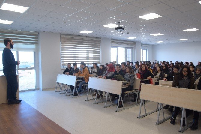 Düzce Üniversitesi Kocaelili öğrencileri ağırladı