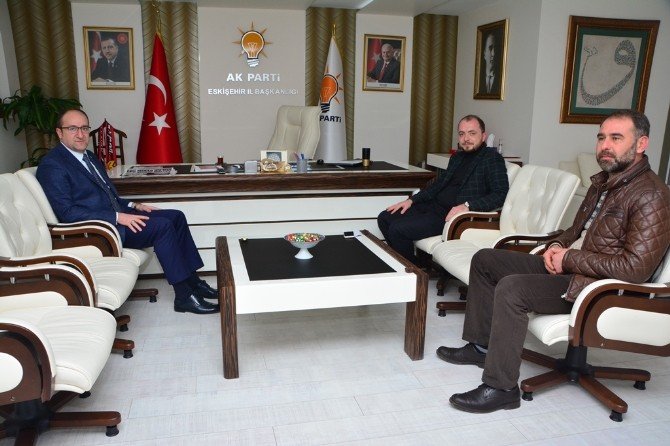 Ak Parti Bilecik İl Başkanı Karabıyık’dan Eskişehir İl Başkanı Ünlü’ye ziyaret