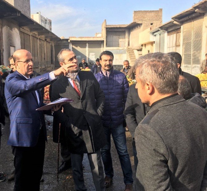 Belediye Başkanı Adanur, tarihi alanları ve esnafı ziyaret etti