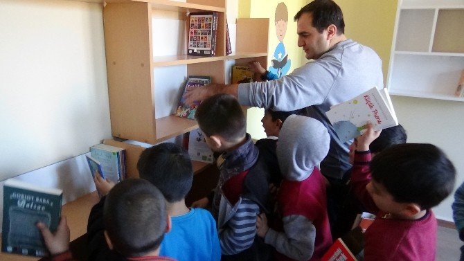 Dr. Serkan Besli kendini eğitime adadı