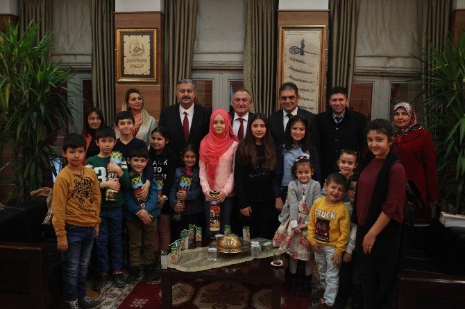 Sevgi Evleri’nde kalan çocuklardan Başkan Yılmaz’a ziyaret