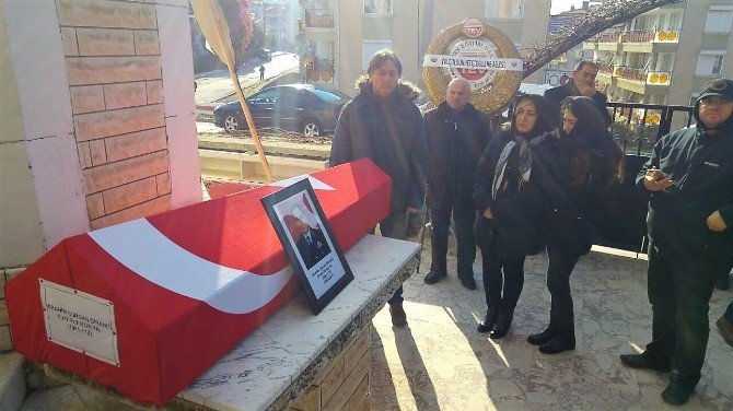 Pilot İbrahim Gürcan Dirancı Ayvalık’ta toprağa verildi