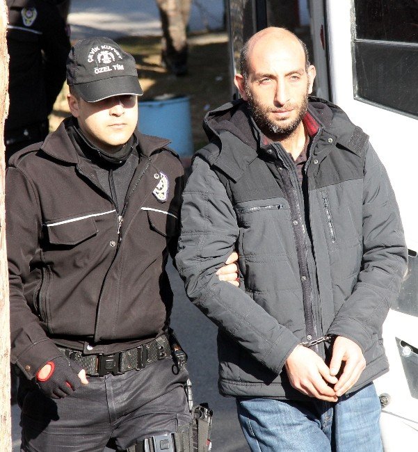 Askeri yakma görüntüsünü yayımlayan teröristin iki ağabeyi tutuklandı