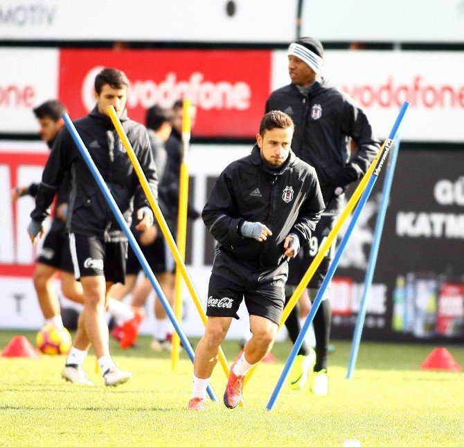 Beşiktaş, Alanyaspor maçı hazırlıklarını sürdürüyor