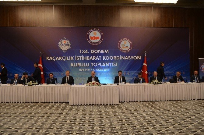 Bakan Soylu, Kaçakçılık İstihbarat Koordinasyon Kurulu Toplantısı’na katıldı (2)