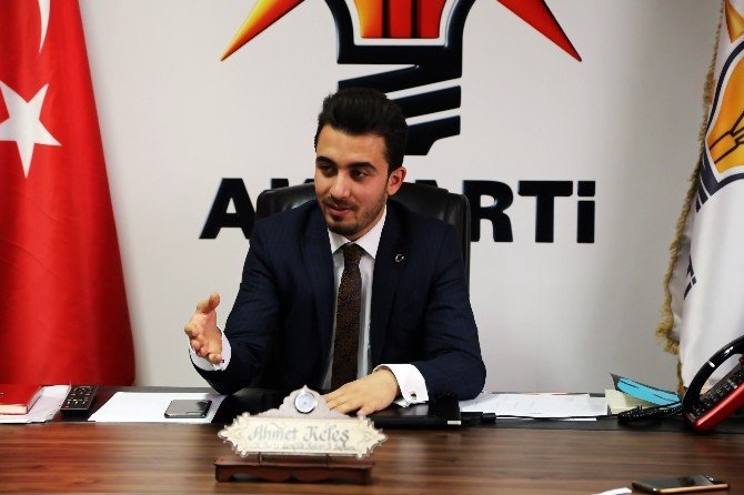 Ak Parti Erzincan gençlik kolları, başkanlık için gençlerle bir araya geliyor