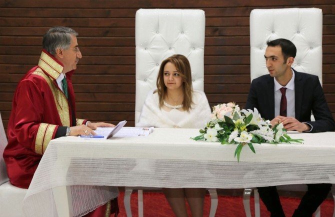 Elazığ Belediyesi evlendirme memurluğu taşındı