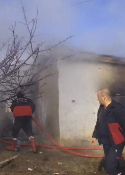 Cihanbeyli’de ev yangını