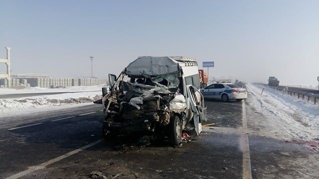 Erzurum’da zincirleme trafik kazası: 18 yaralı