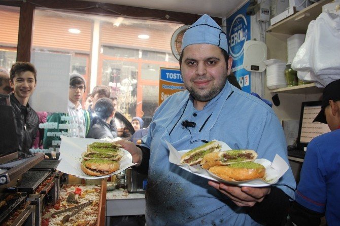 Gaziantepli fenomen ’tostçu Erol’