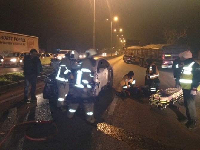 Bandırma’da trafik kazası : 3 yaralı