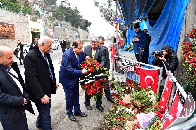 Başkan Ali Kılıç ve Lübnanlı belediye başkanları Reina’da hayatını kaybedenleri andı