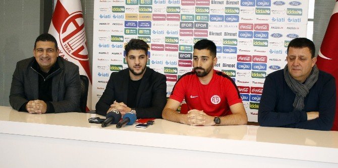 Mustafa El Kabir resmen Antalyaspor’da