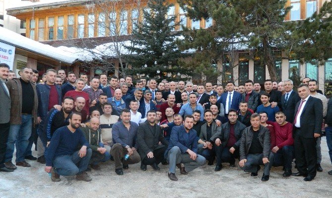 Türk-İş Genel Başkanı Atalay, GMİS’in düzenlediği Taban Eğitim Seminerini ziyaret etti