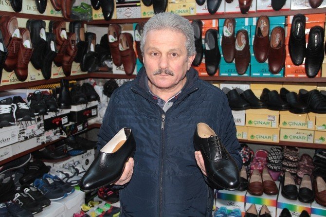 Çarşamba ayakkabısı modasını kaybetmedi