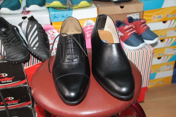 Çarşamba ayakkabısı modasını kaybetmedi