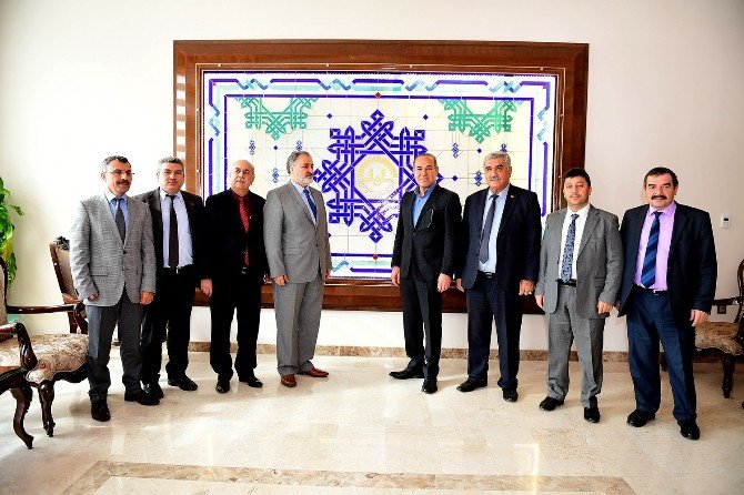 Başkan Sözlü’den Müftü Çınar’a ziyaret