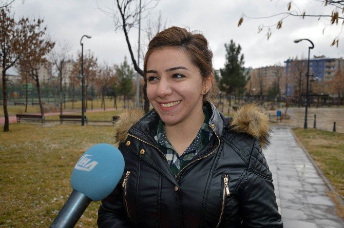 ‘Hayır’ diyen sustu, ‘Evet’ diyen konuştu