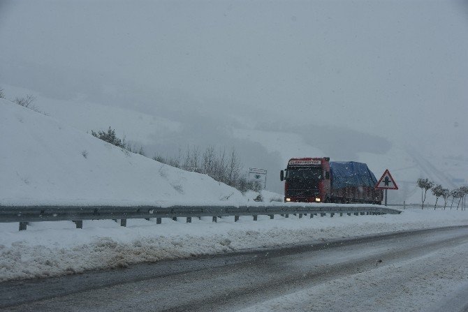 Sinop’ta 134 köy yolu ulaşıma kapandı