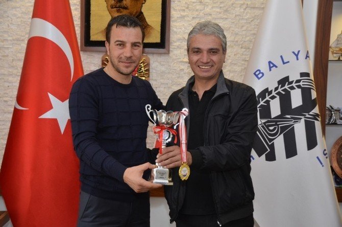 Balya Belediyesi adına Dünya Kupasında yarışacak