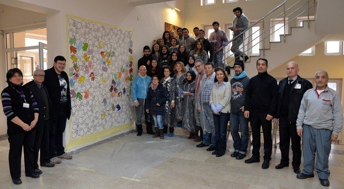 İzini bırak duvar boyama etkinliği