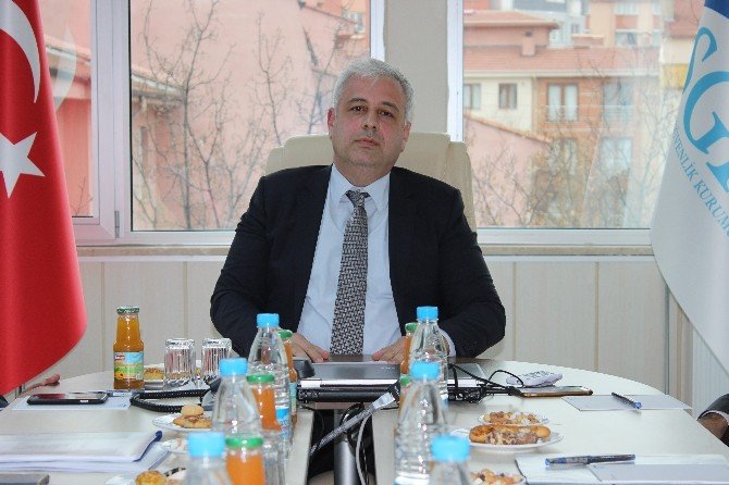 Müsteşar Yardımcısı Kürşat Arat’dan SGK’ya ziyaret