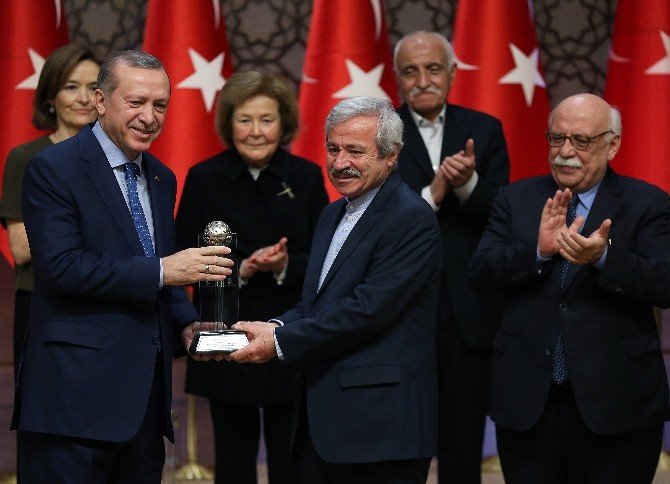 Cumhurbaşkanı Erdoğan: "Kültür ve sanatı küçümseyen toplumlar kaybetmeye mahkumdur"