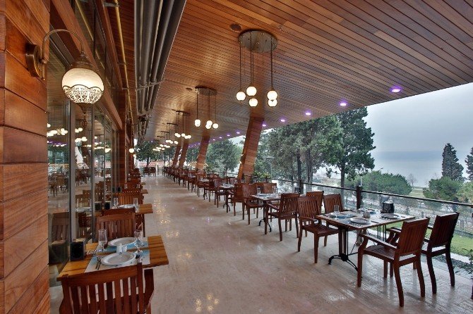 Küçükçekmece Soğuksu Sosyal Tesisleri hizmete açıldı