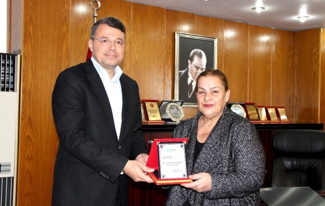 Ankara Birlik Tiyatrosu’nda Başkan Turgut’a ziyaret