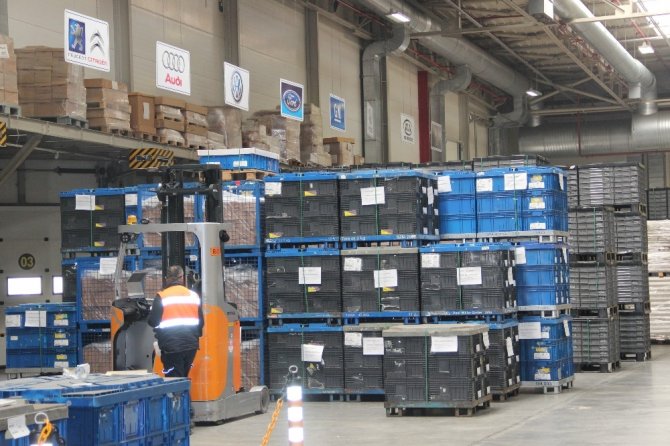 Otomotiv devlerinin parçaları İzmir’den