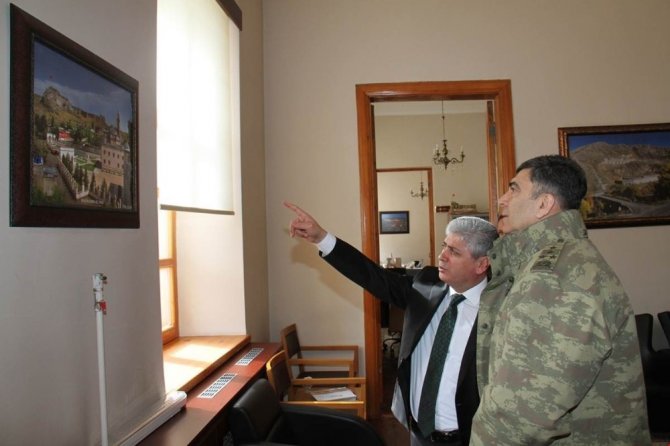 Kara Kuvvetleri Komutanı Orgeneral Salih Zeki Çolak, Vali Rahmi Doğan’ı ziyaret etti
