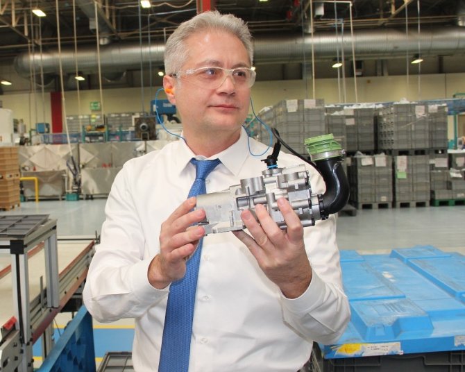 Otomotiv devlerinin parçaları İzmir’den