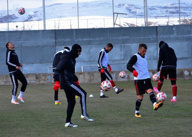 Sivasspor, Denizlispor maçı hazırlıklarını sürdürüyor