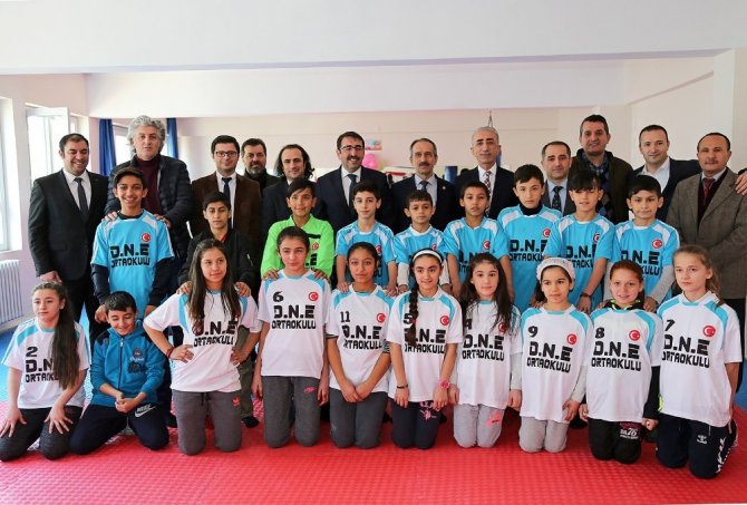 Çocuklar spor sınıfına kavuştu