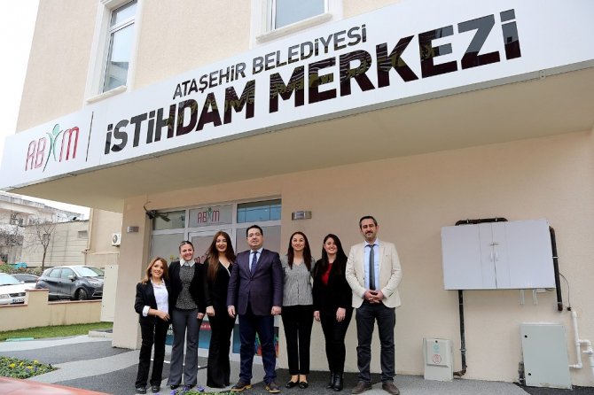 Ataşehir Belediyesi İstihdam Merkezi 200 kişiyi iş sahibi yaptı