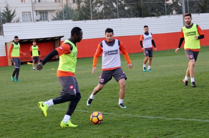 Adanaspor’da Aytemiz Alanyaspor maçı hazırlıkları sürüyor