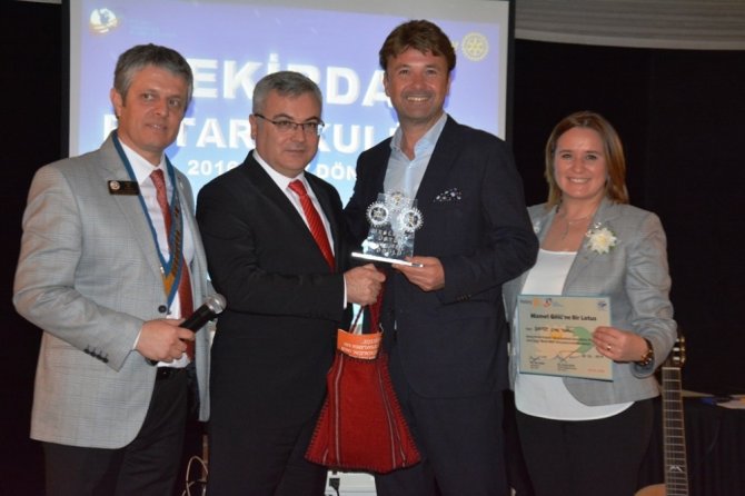 Başkan Albayrak Rotary Kulübü üyeleriyle yemekte buluştu