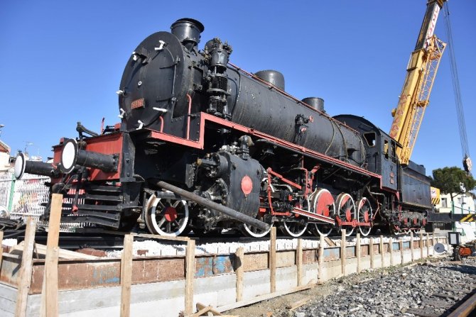 Nazilli’de kara tren hangara geldi