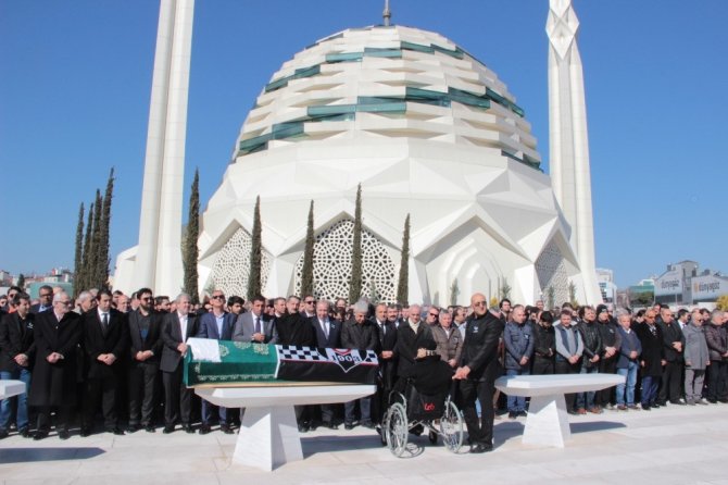İşadamı Mehmet Kazancı’nın vefat eden oğlu son yolculuğuna uğurlandı