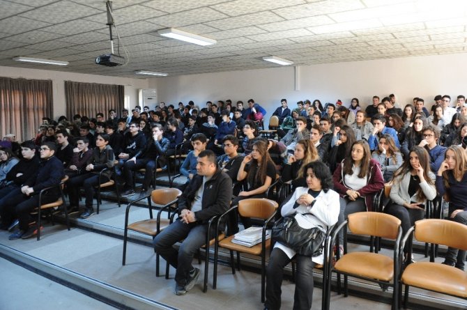 İstanbul Kemerburgaz Üniversitesinden, Bursalı öğrencilere meslek eğitimi