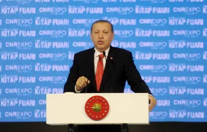 Cumhurbaşkanı Erdoğan: "140 karaktere sığdırılmış aforizmalarla ancak yarım porsiyon aydın olunabilir”