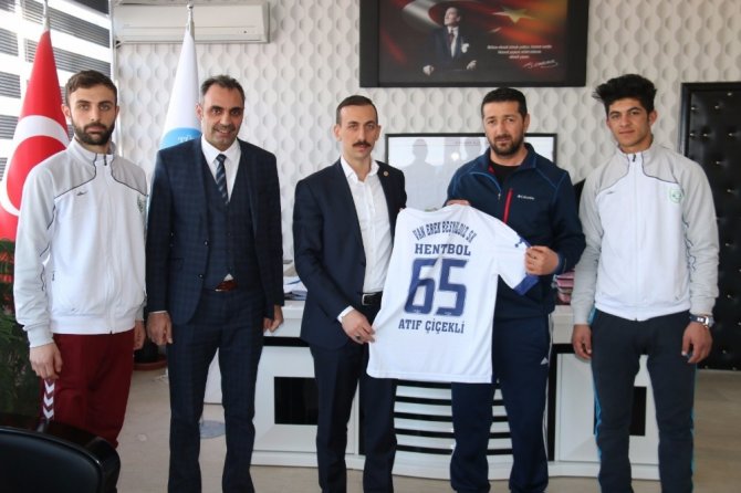 Kaymakam Çiçekli’ye 65 numaralı forma