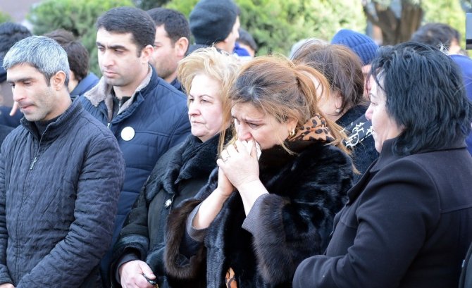 Hocalı katliamında ölenler 25. yıldönümünde Azerbaycan’da anıldı