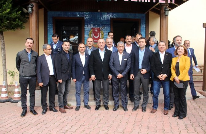 Bakan Çavuşoğlu: “Kimlikle seyahatin ardından bu yıl Ukrayna’dan 1.5 milyon turist bekliyoruz”