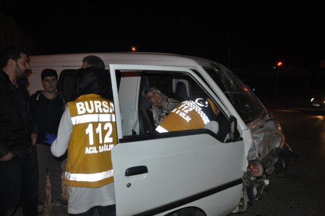 Bursa’da kaza: 3 yaralı