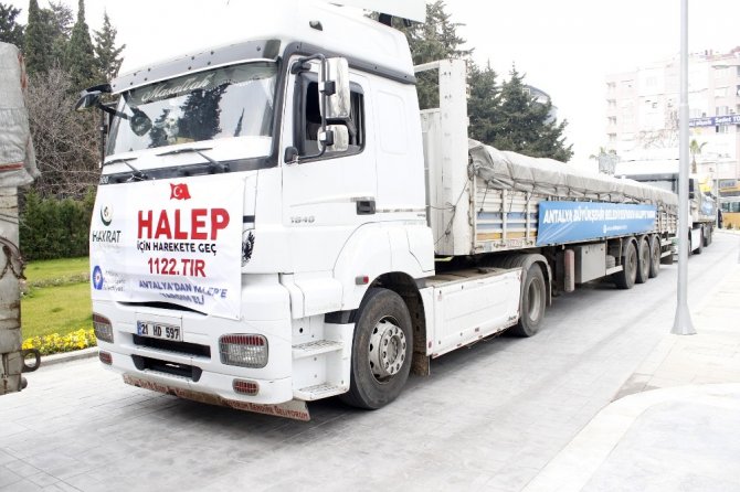 Antalya’dan Halep’e 10 tır insani yardım
